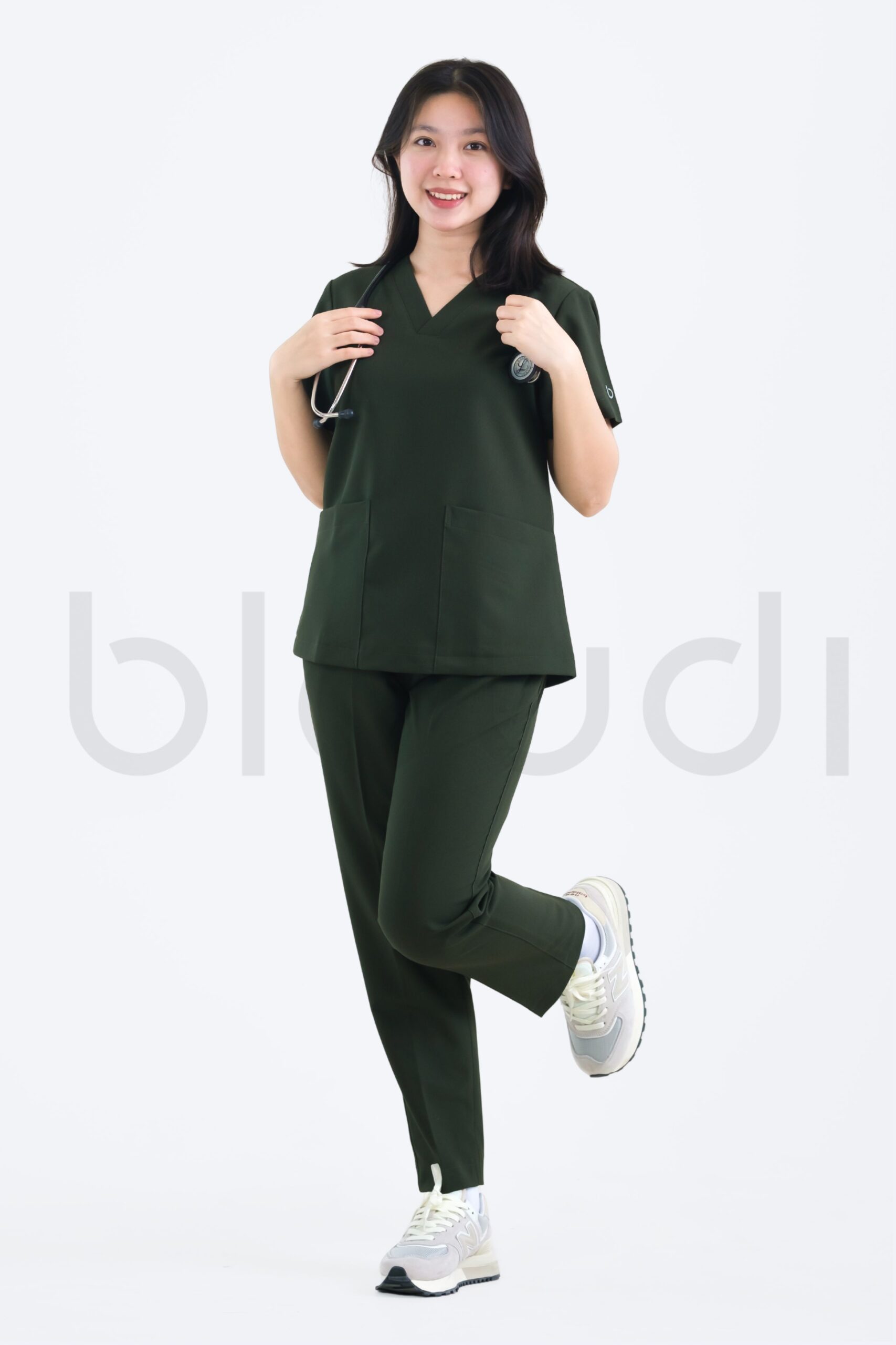 Scrub Basic Nữ Moss